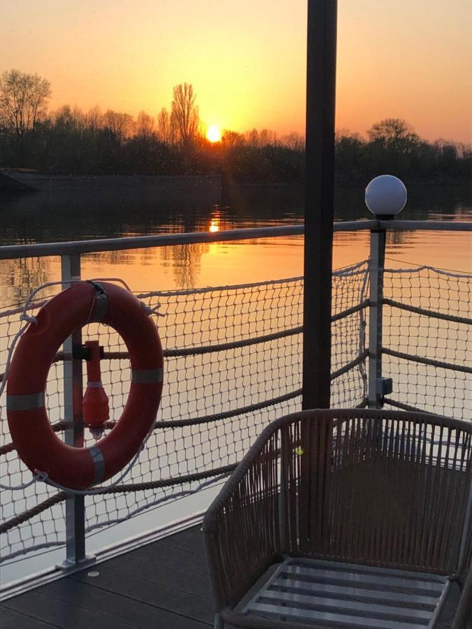 Seinehouse - Maison Flottante Vaux-Sur-Seine Eksteriør bilde