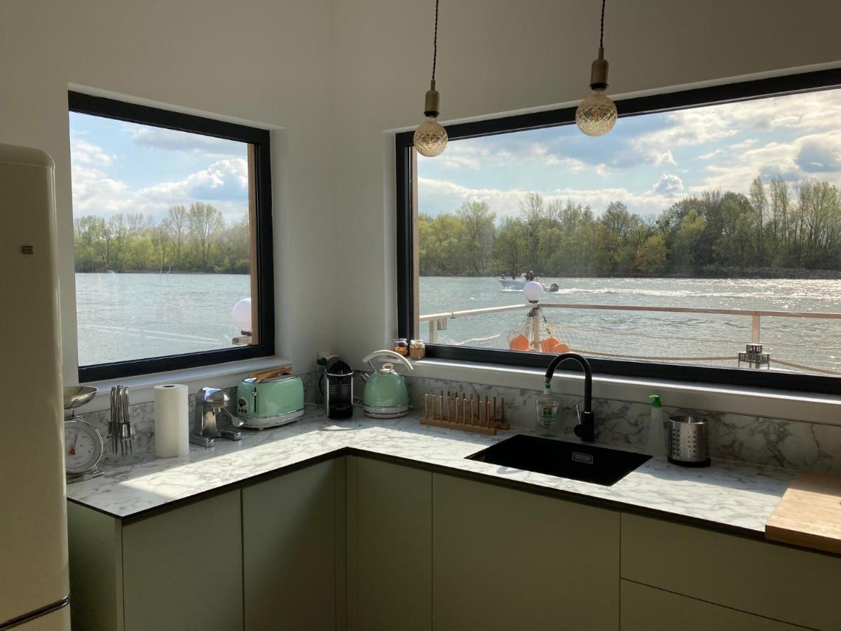 Seinehouse - Maison Flottante Vaux-Sur-Seine Eksteriør bilde